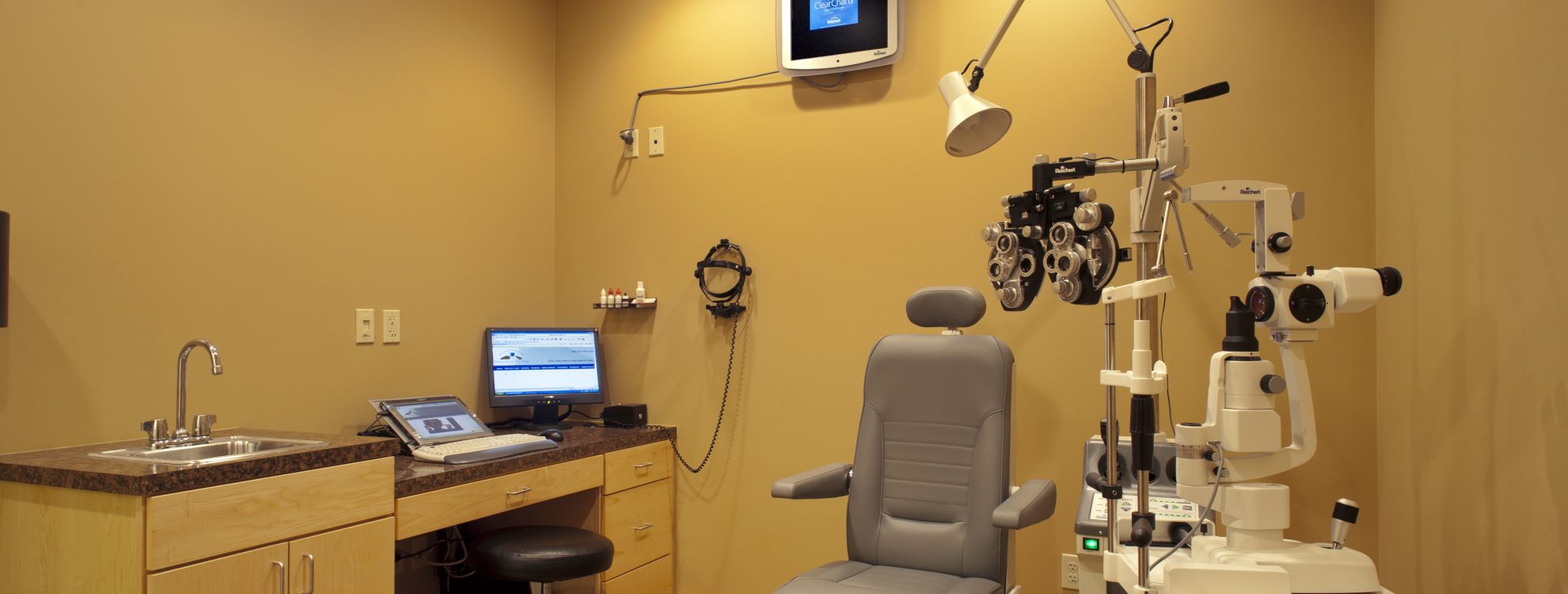 exam room at Desert Valley Eye Care